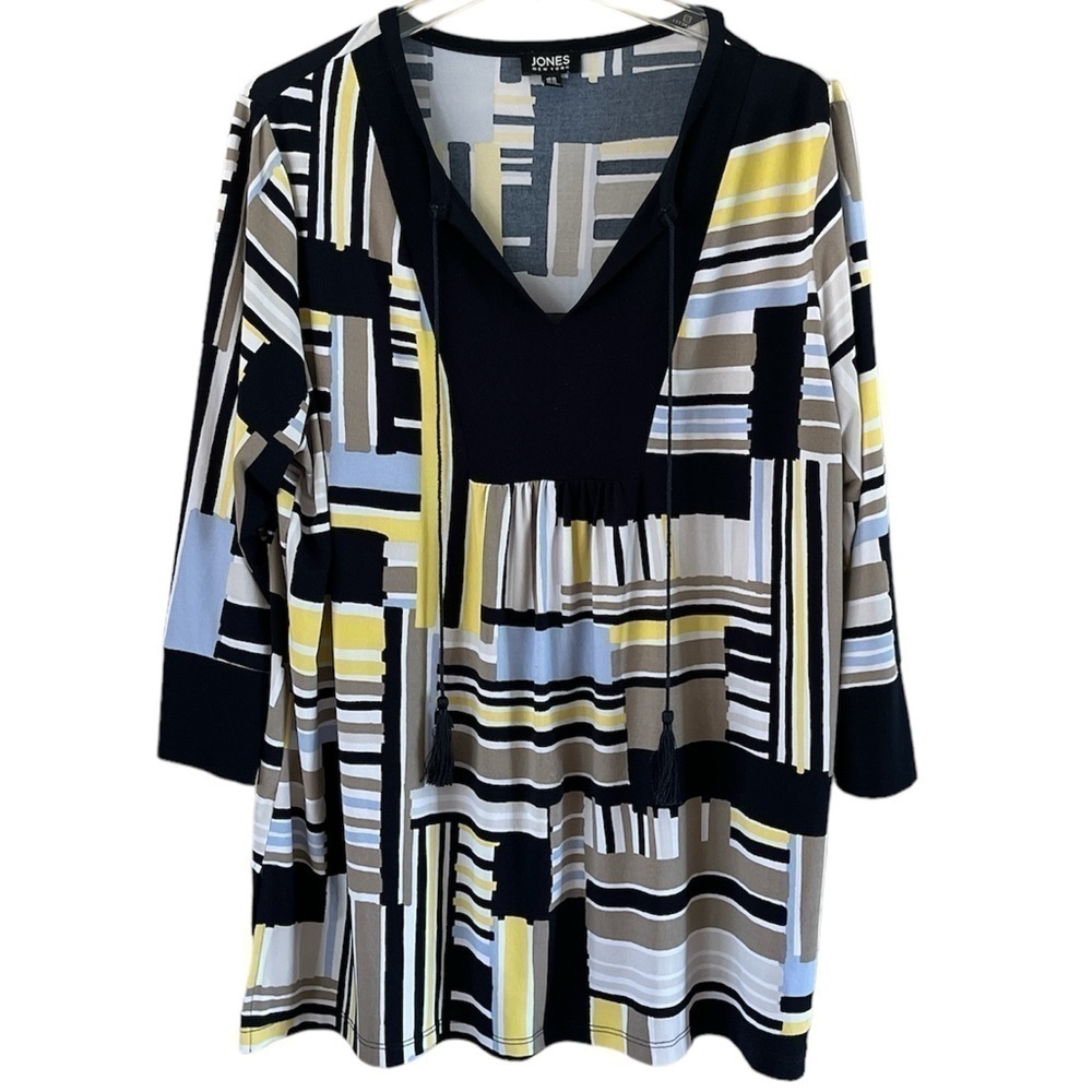 Jones New York V-Neck 3/4 Sleeve Multicolor Geometric Patterned Top Size 1X